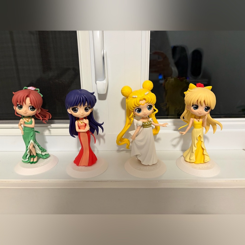 Sailor Moon Princess Dress Q Posket set